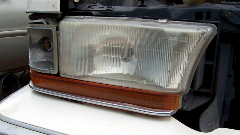 Illustration for article titled How To Keep Your Car's Lights Shining So You Don't Get A Ticket